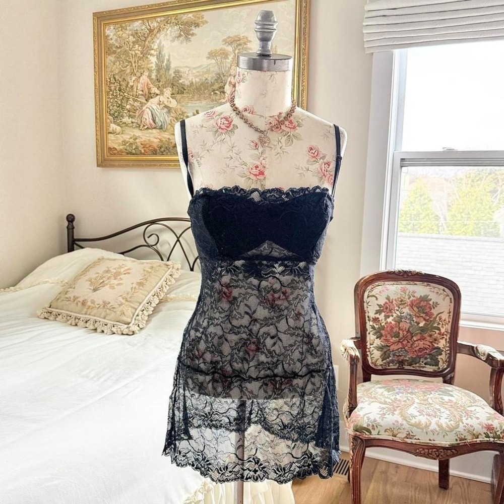 black lace‎ mini slip dress Delicates size large